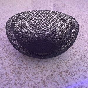 Black Decorative Mesh fruit bowl